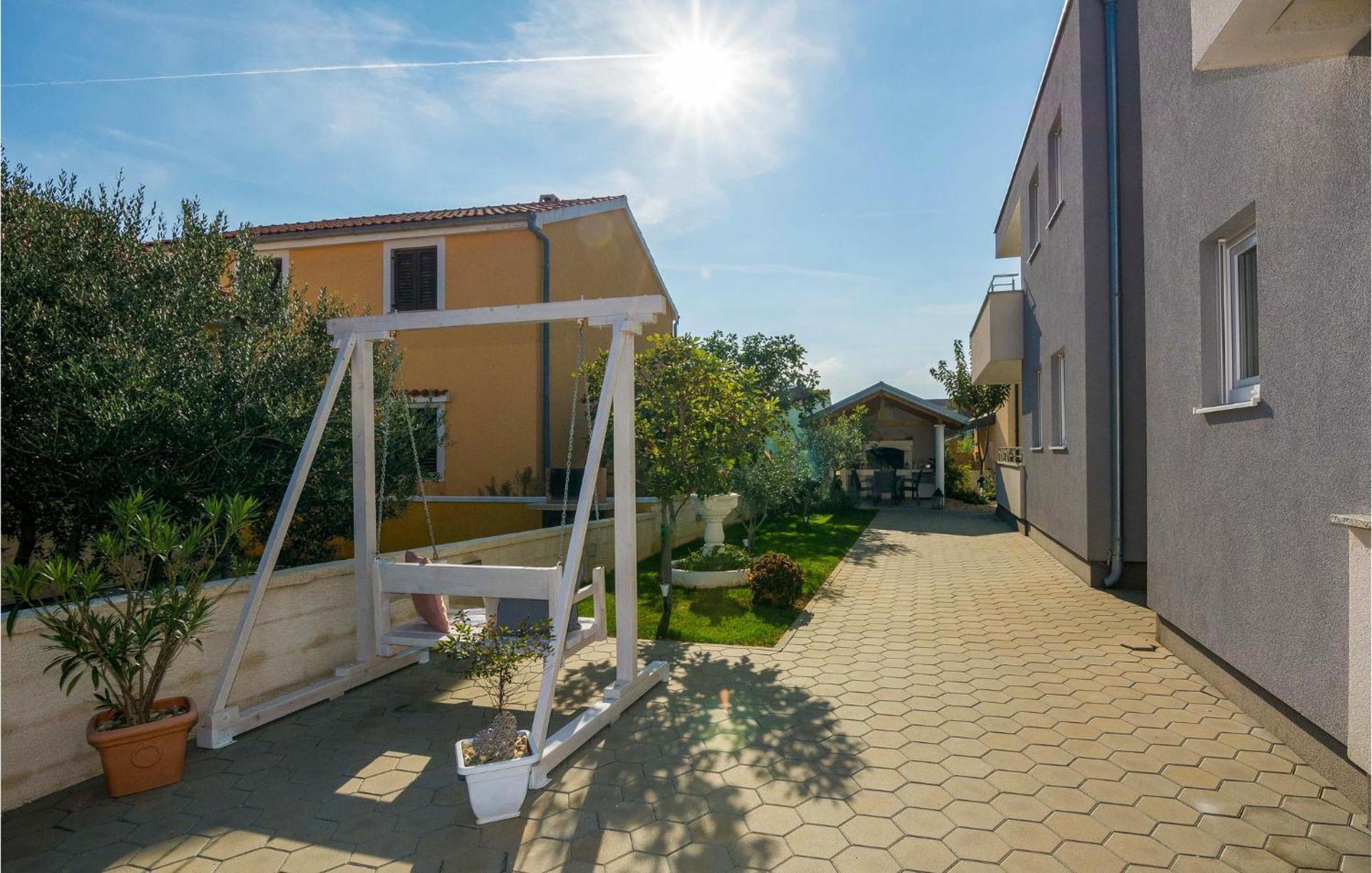Nice Apartment In Vrsi-Mulo With Wifi Dış mekan fotoğraf